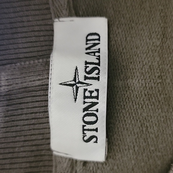 Stone Island Logo Crewneck Sweatshirt in Olive Green Medium - Picture 3 of 5